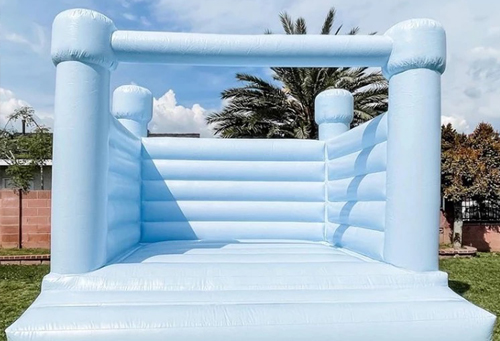 Luxe Soft Play Ball Pit & Bouncy Castle Rental