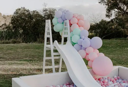 Luxe Soft Play Ball Pit & Bouncy Castle Rental