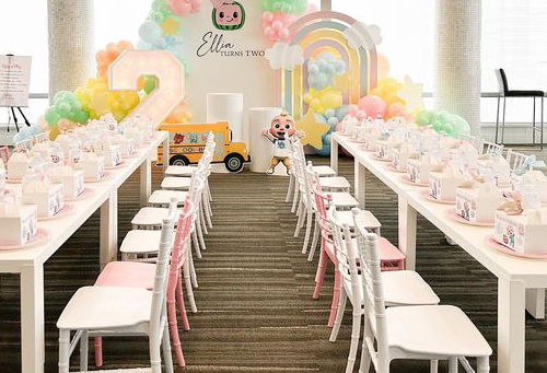 Luxe Soft Play Ball Pit & Bouncy Castle Rental